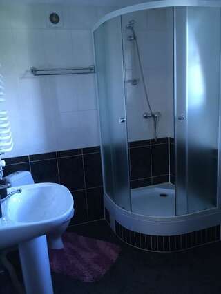 Отель HOTEL BOBROvski Ясиня-1